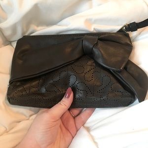 Simply Vera Wristlet Clutch